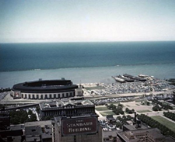 Aerial photo of Cleveland Municipal Stadium.