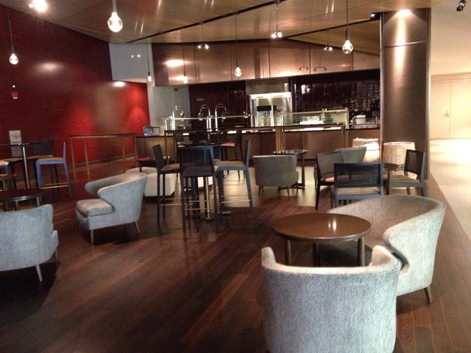 Interior photo of the BNY Mellon Club at Levi's Stadium, home of the San Francisco 49ers.