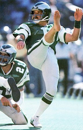 Photo of former Philadelphia Eagles kicker Tony Franklin. And yes, he never wore a shore on his right foot. 