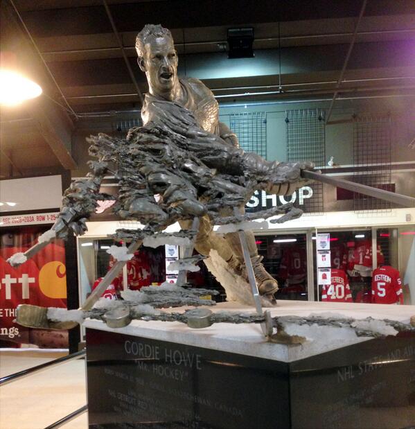 Photo of the Gordie Howe statue at Joe Louis Arena.