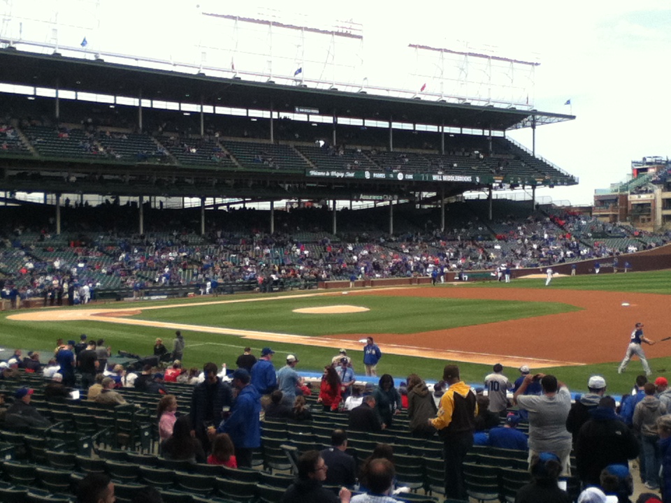 Photo of the baseball diamond at Wrigley Field from the 1st base side.