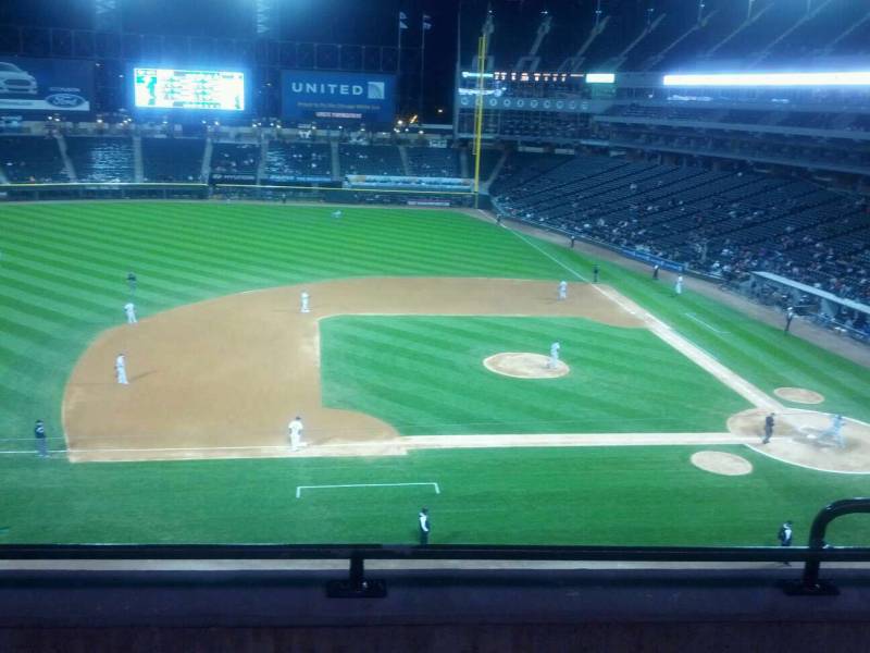 Seat view from section 340 at Guaranteed Rate Field, home of the Chicago White Sox