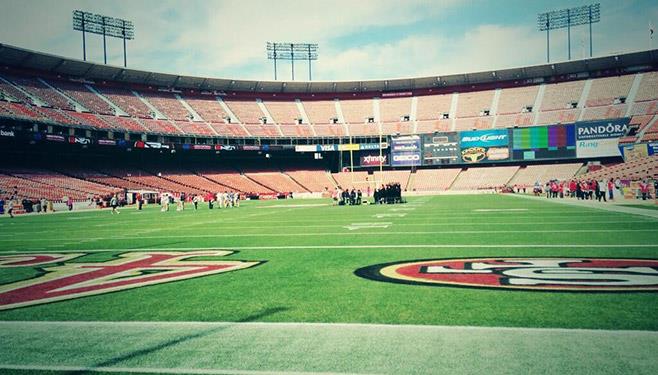 Photo of the Candlestick Park playing field from the end zone seats. 