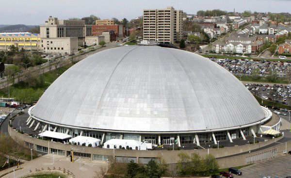Aerial photo of Mellon Arena in Pittsburgh, Pennsylvania.