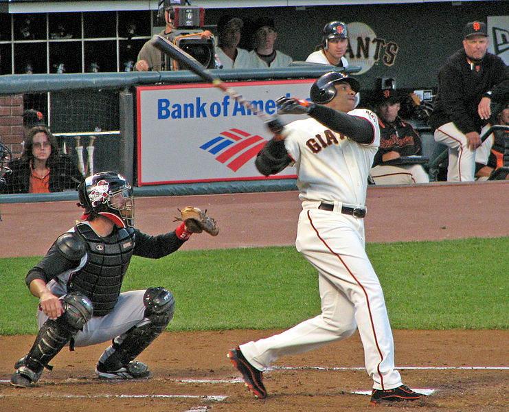 Photo of Barry Bonds swinging at the plate while playing for the San Francisco Giants.