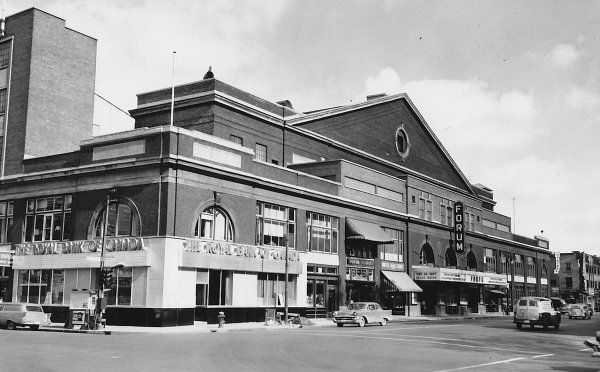 Black and white photo of Montreal Forum, former home of the Montreal Canadiens.
