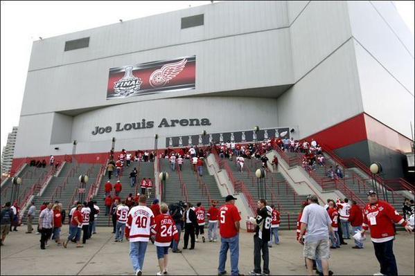 Exterior view of Joe Louis Arena, Home of the Detroit Red Wings.