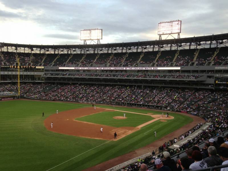 Seat view from section 350 at Guaranteed Rate Field, home of the Chicago White Sox